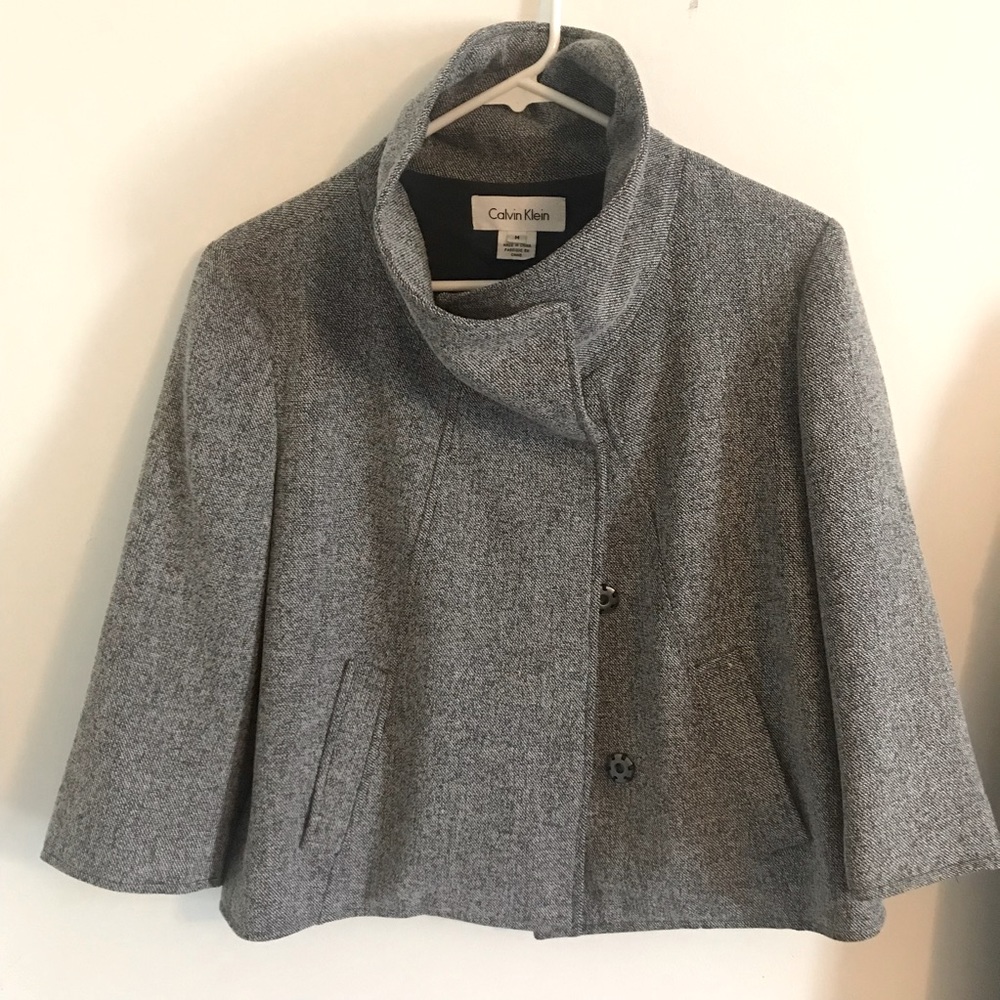 CK Cropped Swing Coat/Jacket with Jackie-O Style Convertible Funnel Neck, sz M